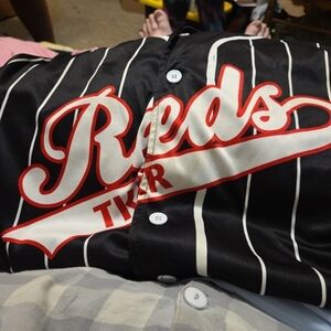 Reds Black and White Striped Jersey